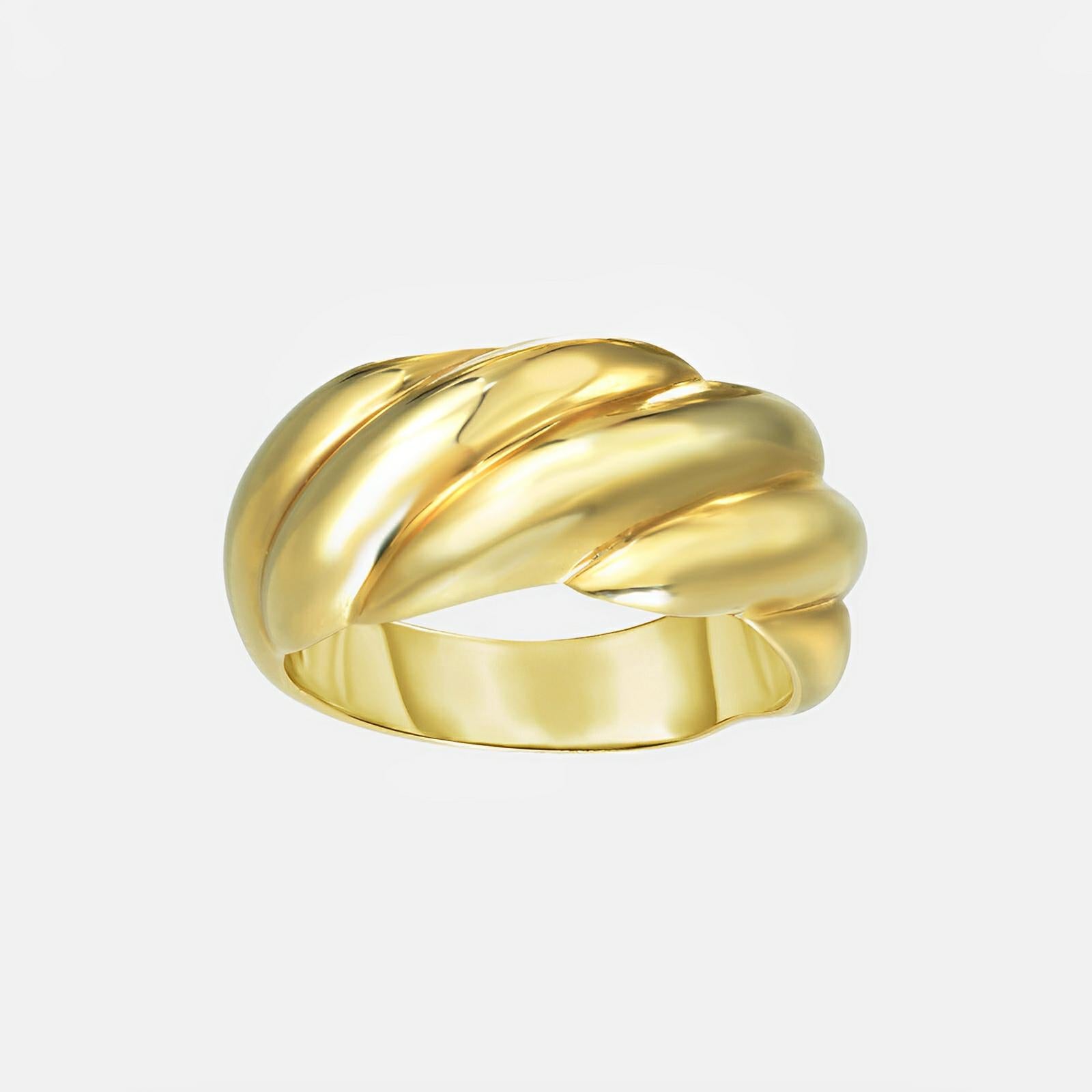 Croissant Dome Ring in Yellow gold