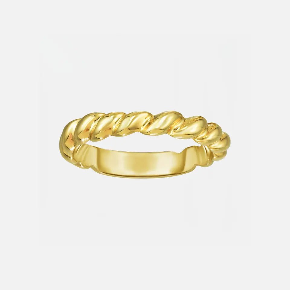Thin Gold Twist Ring - Koru Jewelers