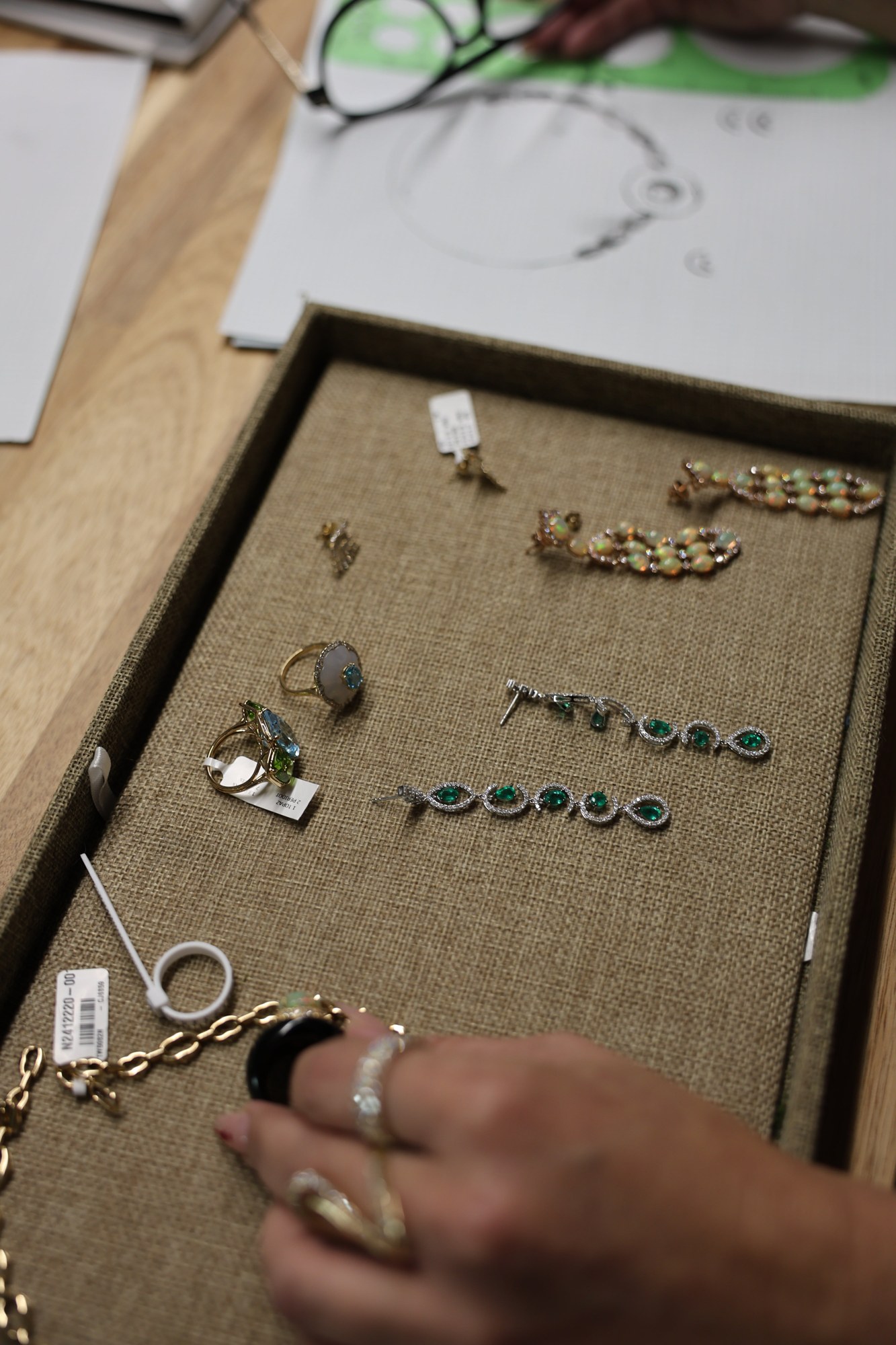 14k Gold vs. White Gold: What Actually Lasts